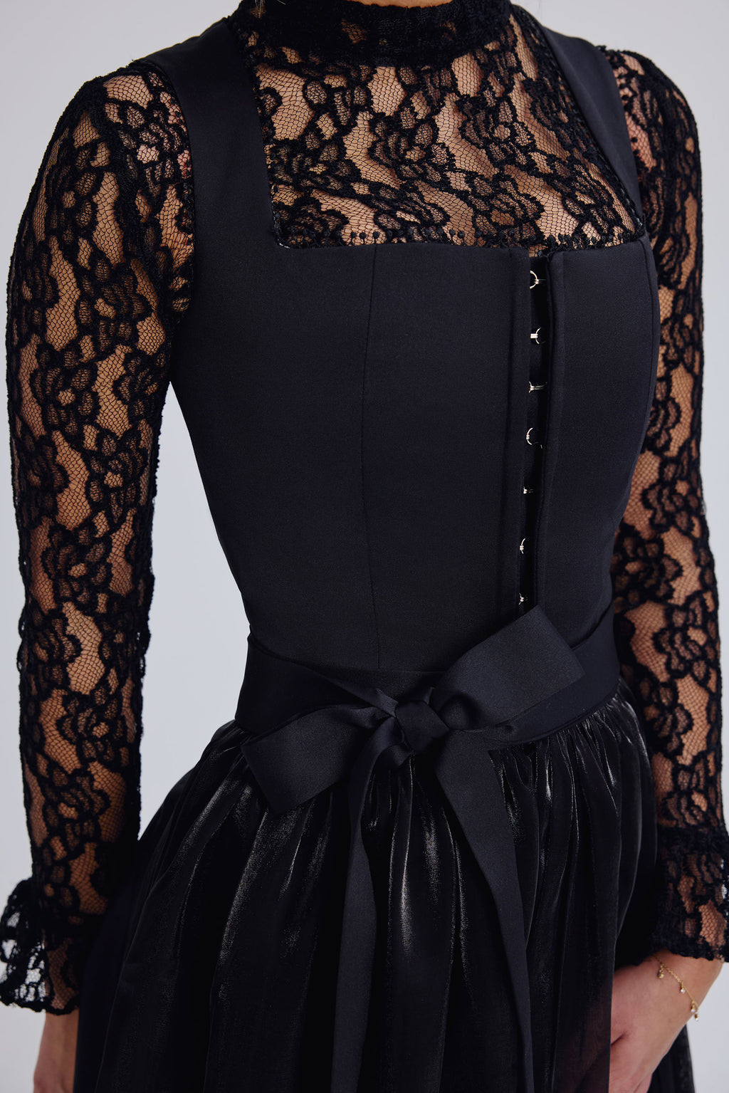 Dirndl Midnight Grace