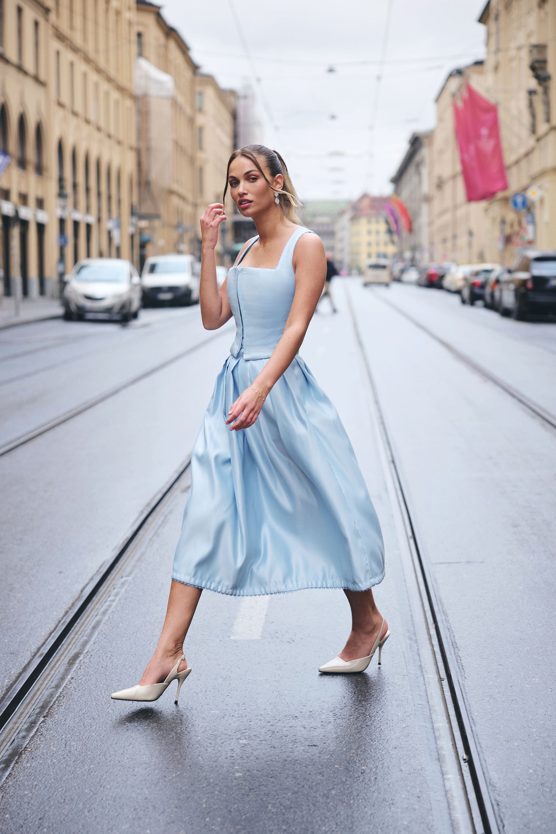 Dirndl Celeste Royale